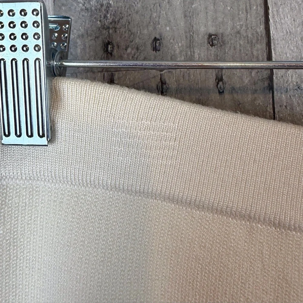 Johnathan Simkhai Knit Pencil Skirt in Cream Size Medium.
